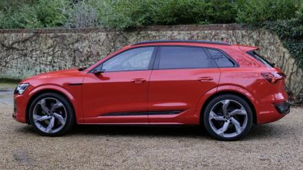 Audi Q8 300kW 55 Quattro 114kWh Black Edition 5dr Auto